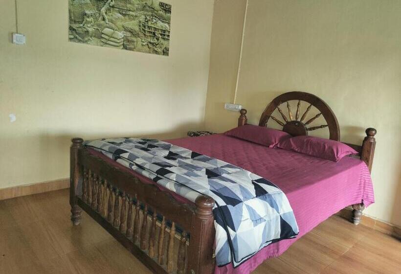 Deluxe Rum, Ivory Daze Jungle Adventure Homestay