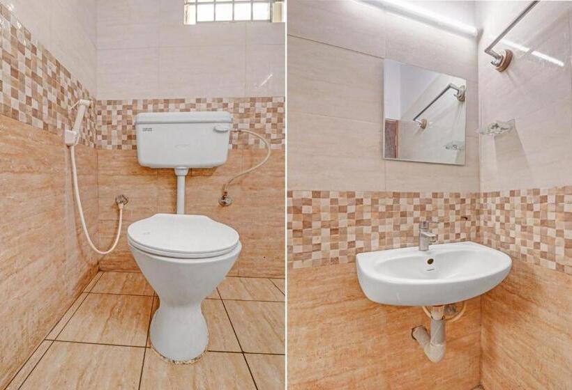 חדר קלאסי לשלושה, Oyo Flagship M.s. Residency