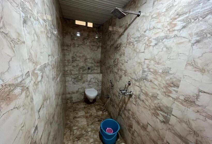 Chambre Standard, Pratap Heights