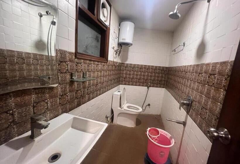 Chambre Standard, Pratap Heights