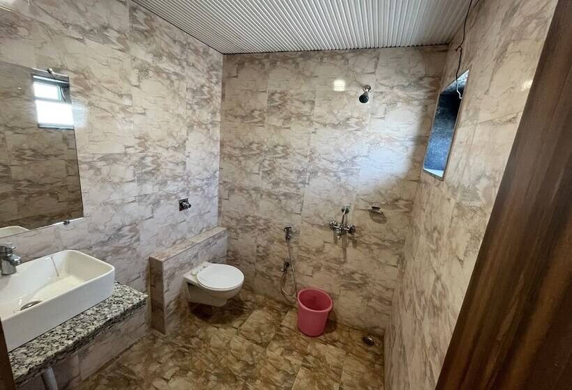 Chambre Deluxe, Pratap Heights