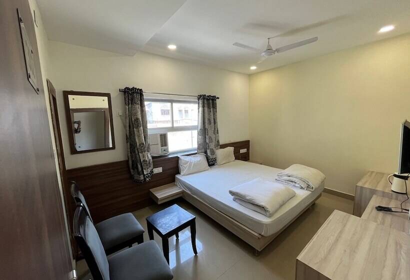 Chambre Deluxe, Pratap Heights