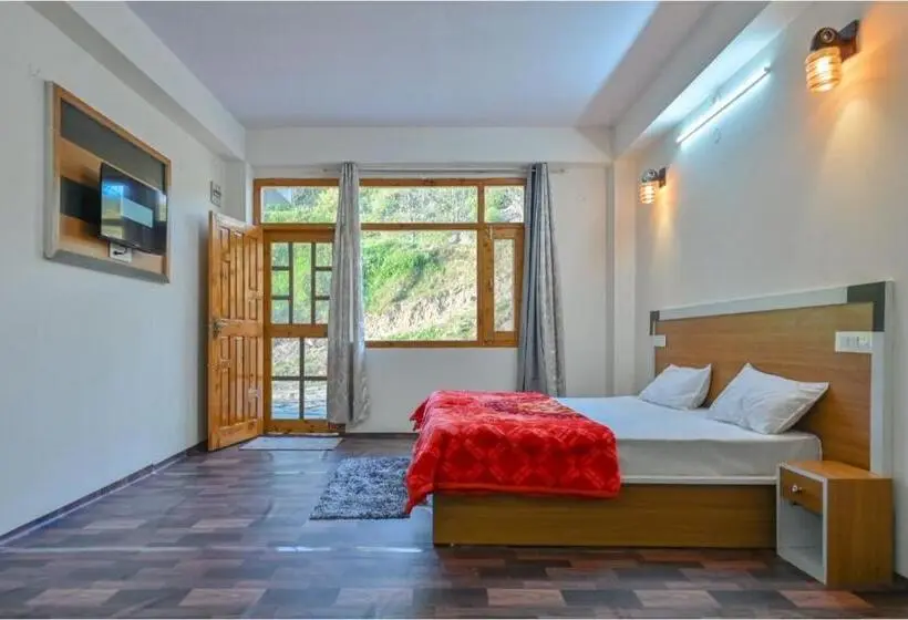 エコノミールーム, Saraj Valley Homestay Cheog