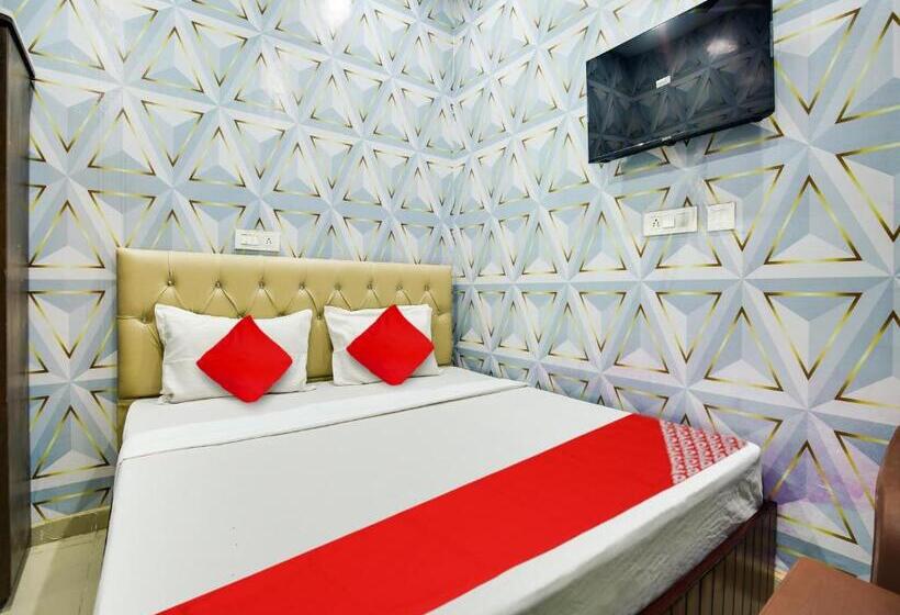 חדר קלאסי לשלושה, Fabexpress Cash