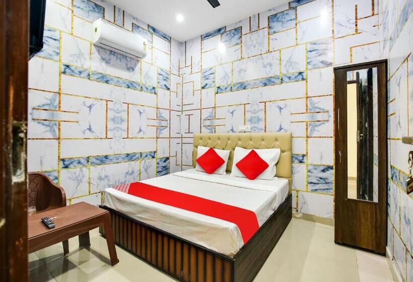 חדר קלאסי לשלושה, Fabexpress Cash