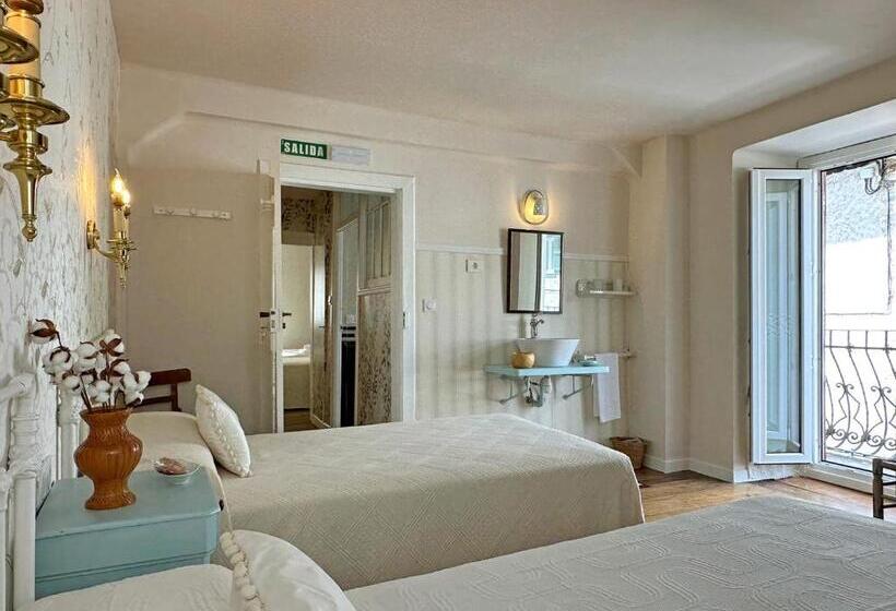 带共用浴室的标准房间, Etxeale