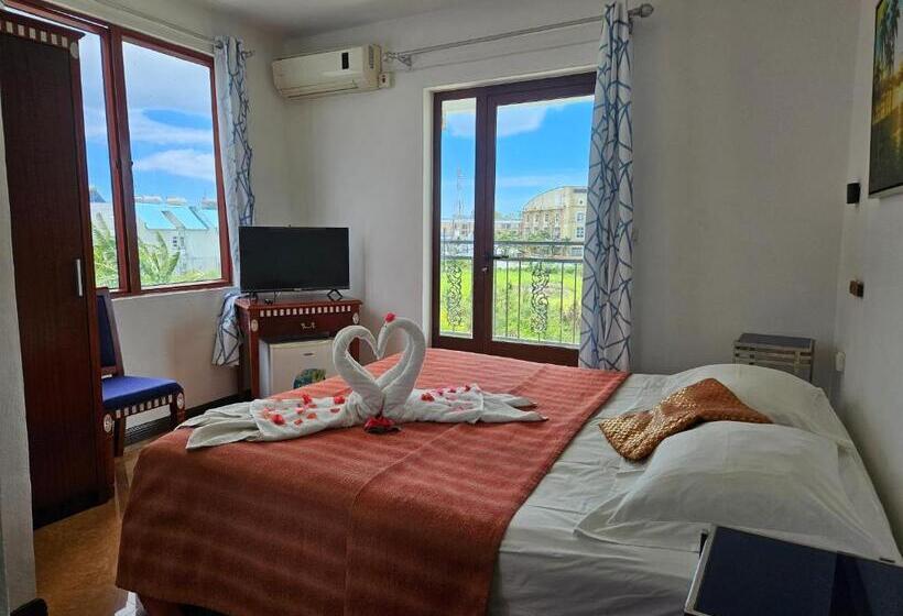 اتاق استاندارد با تراس, Grand Bay Apartments