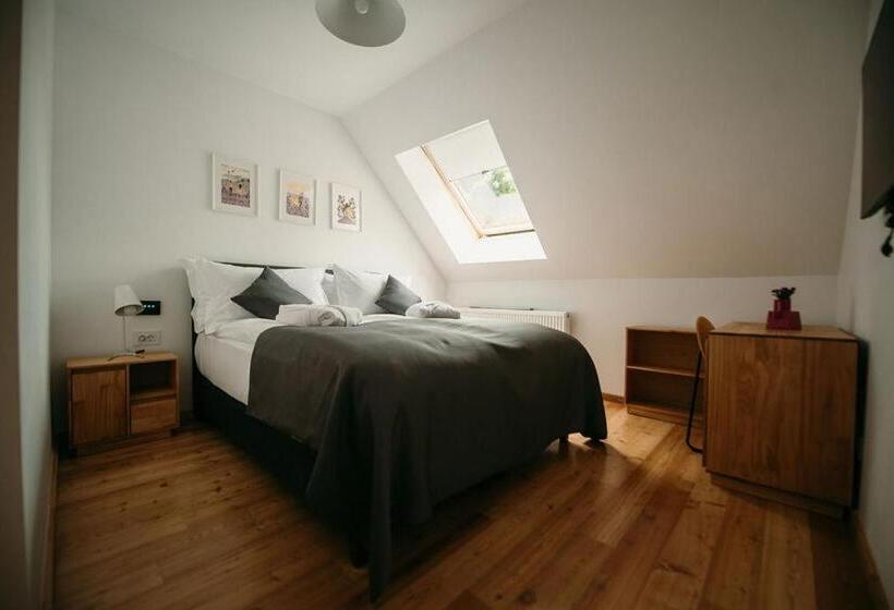 Номер Стандарт, Purplevague