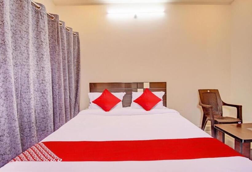 Трехместный Номер Классика, Super Oyo Flagship Hotel New Moon Light