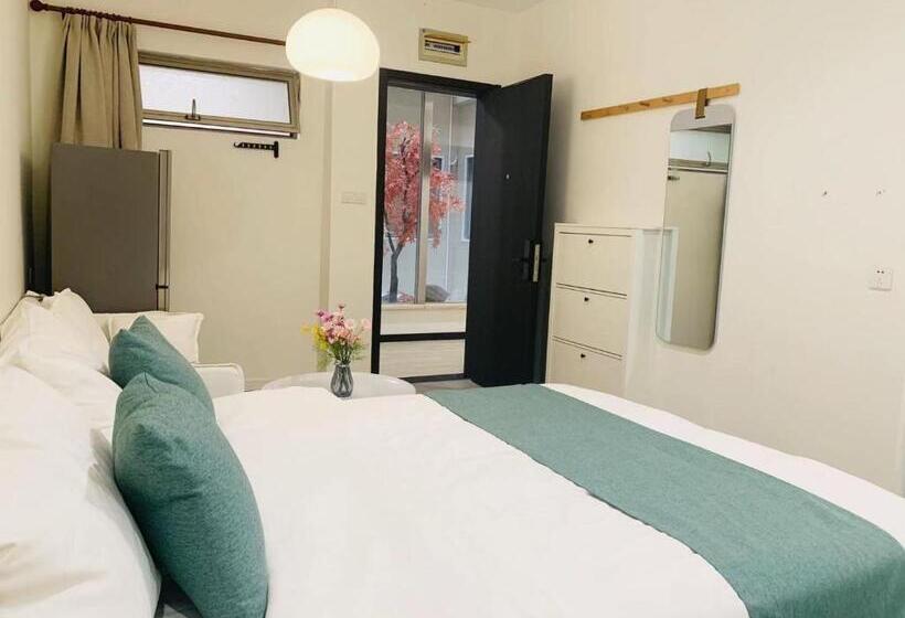 Quarto standard, Yueshe Apartment   Hongqiao Longbai Xincun