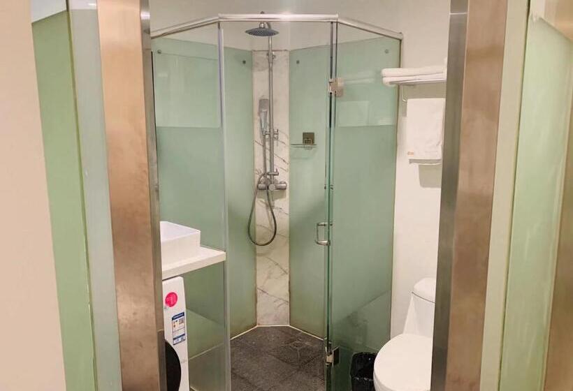 Quarto superior, Yueshe Apartment   Hongqiao Longbai Xincun