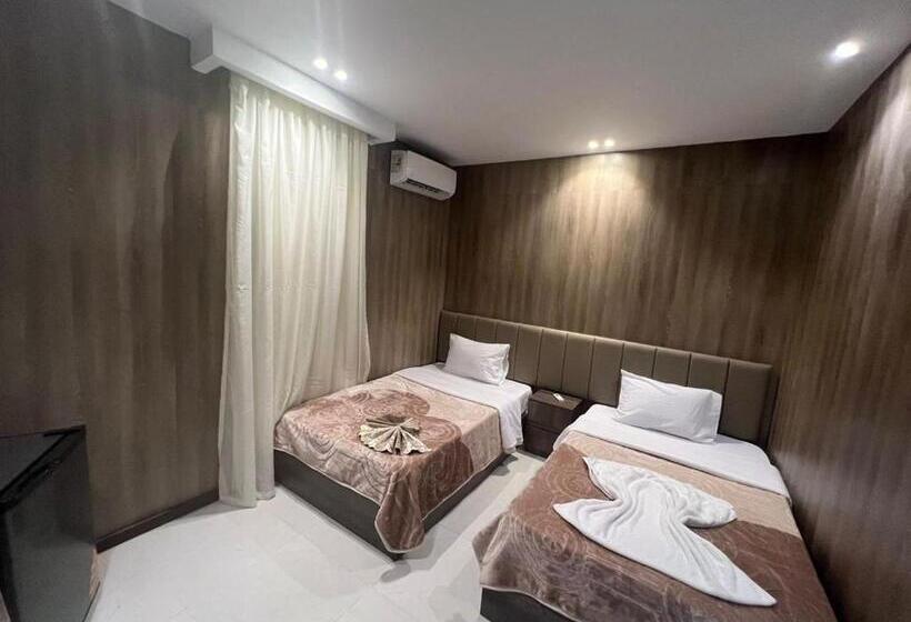 اتاق لوکس, Rotana Palace Suites