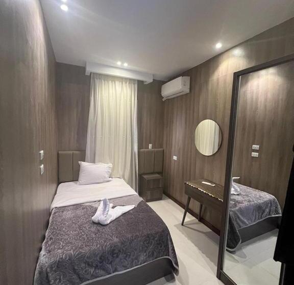 اتاق لوکس یک تخته, Rotana Palace Suites