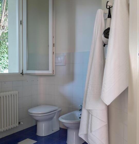 اتاق استاندارد با بالکن, B&b Arianna