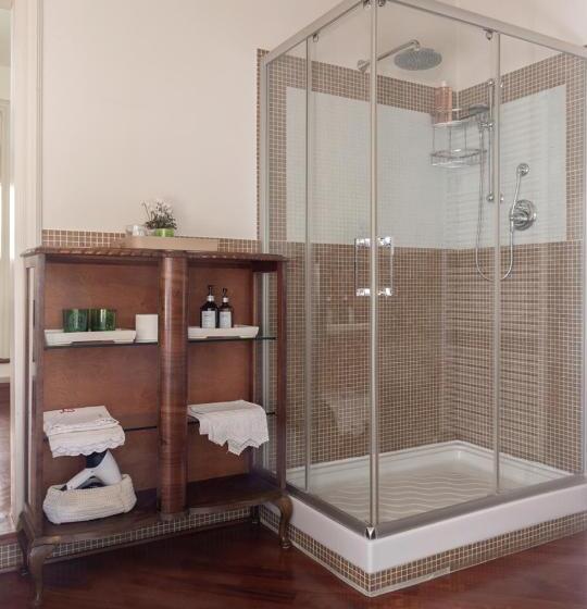 اتاق لوکس, B&b Arianna