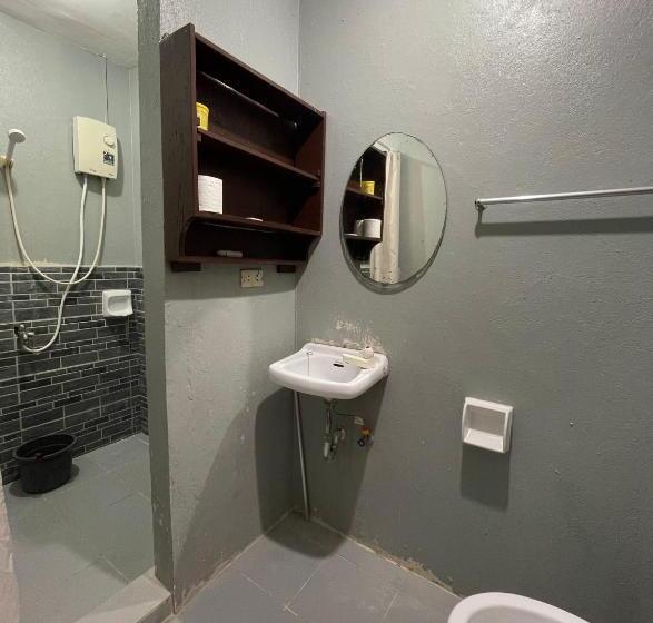 اتاق خانوادگی, Beach Placid Resort Powered By Cocotel