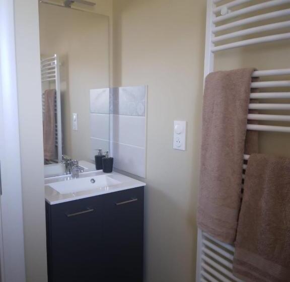 Номер Стандарт, Chez Nelly