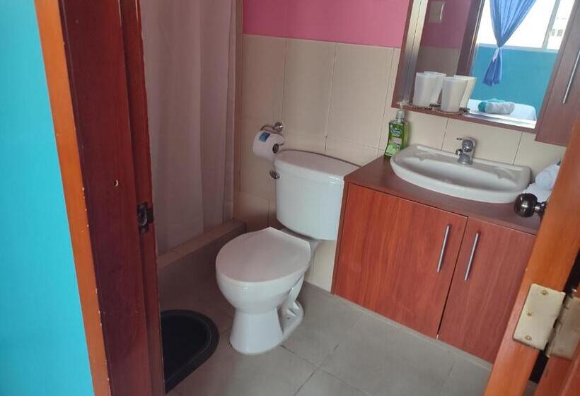 Четырехместный Номер Стандарт, Hostal Villa Escondida
