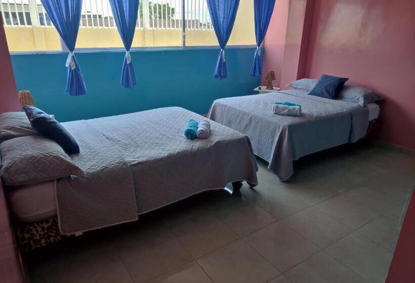 Четырехместный Номер Стандарт, Hostal Villa Escondida
