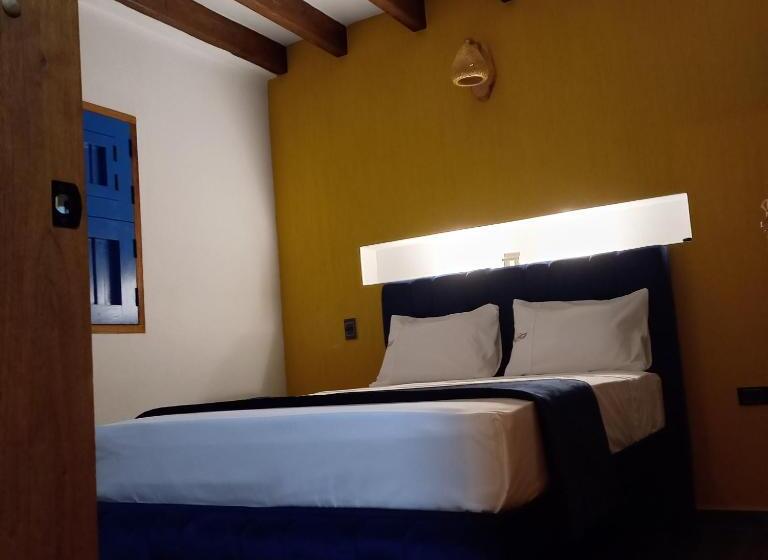 חדר סטנדרט לשלושה, Casa Iris Hotel Boutique