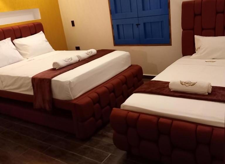 트리플 클래식 룸, Casa Iris Hotel Boutique