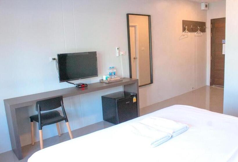 Chambre Familiale, ประทายบุรี โฮเทล แอนด์ รีสอร์ท