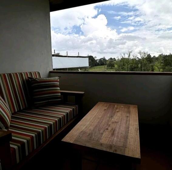 Номер Стандарт с Балконом, Campestre Ronda Ecuestre Rionegro