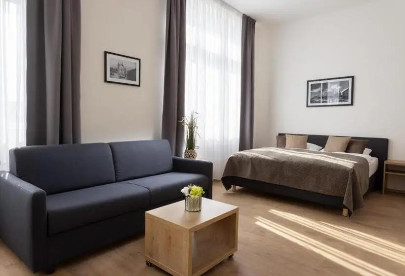 エクゼクティブワンルーム, Residence Morris Mladá Boleslav