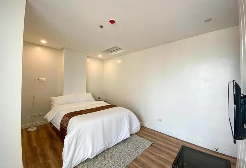 Perhesviitti, Wesfame Suites