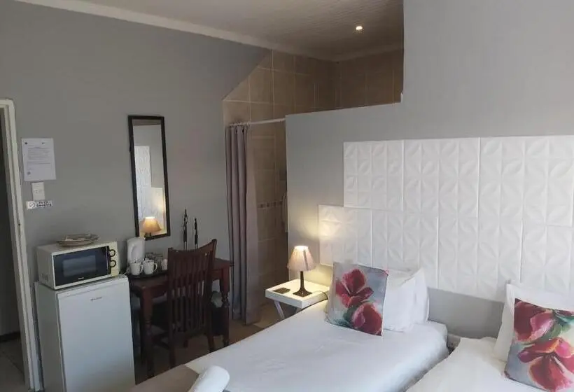 Standard Kolmen Hengen Huone, Day Zha Voux Guesthouse