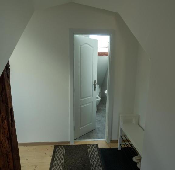 اتاق استاندارد, Penzión Záruby