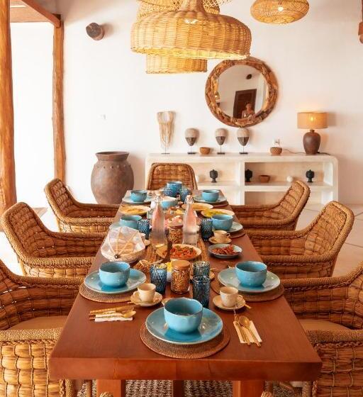 带共用浴室的标准房间, Villa Onu Mentawai   Private Rooms