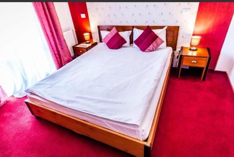 标准间, Pensiunea Classic