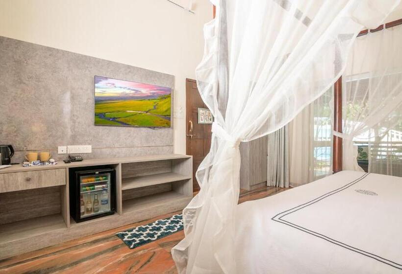 家庭套房, Sashas Holiday Village