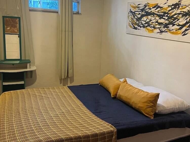 家庭间, Savassi Hostel Loft