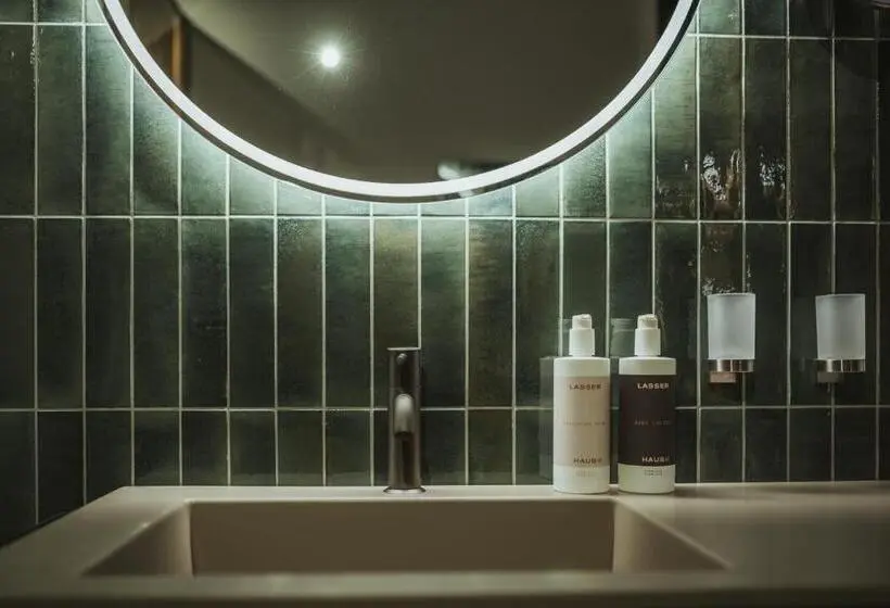 キングサイズベッドのスーペリアルーム, Arthotel Lasserhaus Adults Only