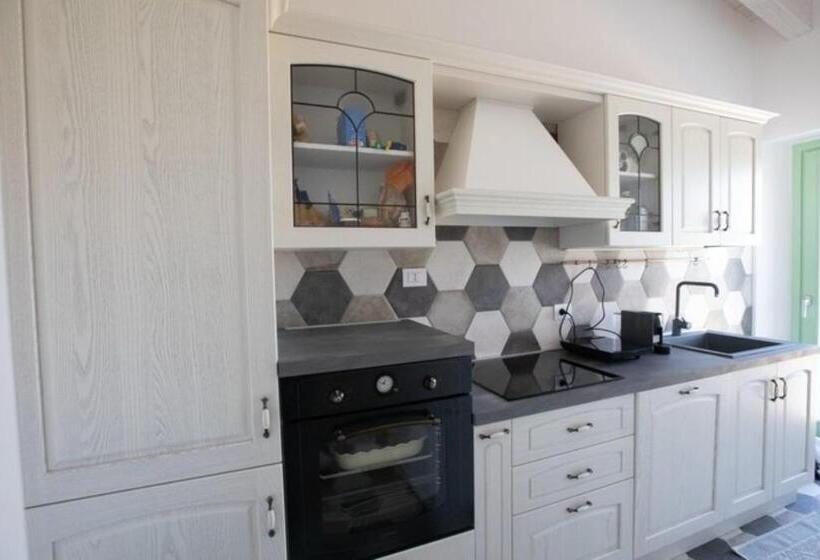 شقة غرفة واحدة, Appartamento Melograno