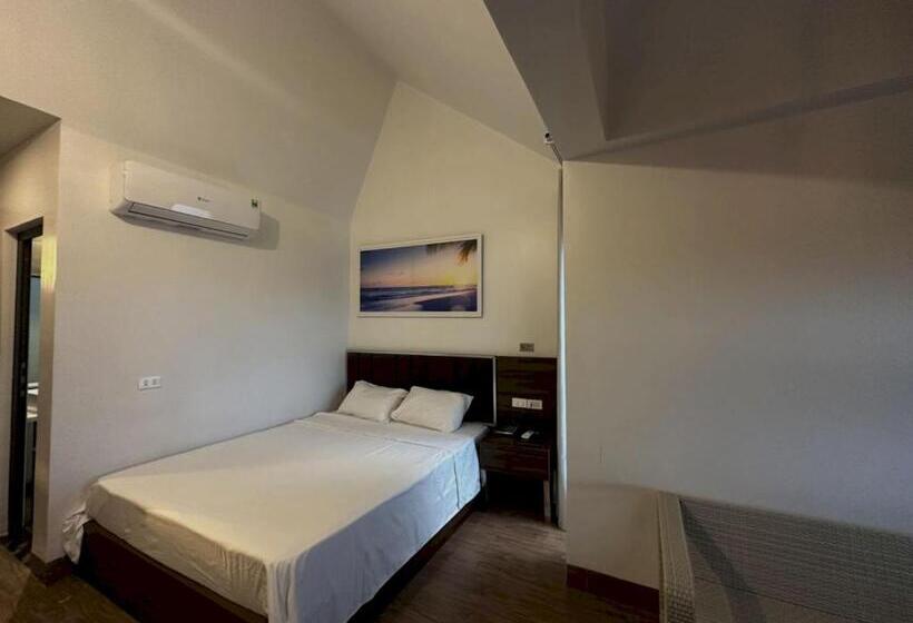 اتاق لوکس, Capital O 1194 Bee