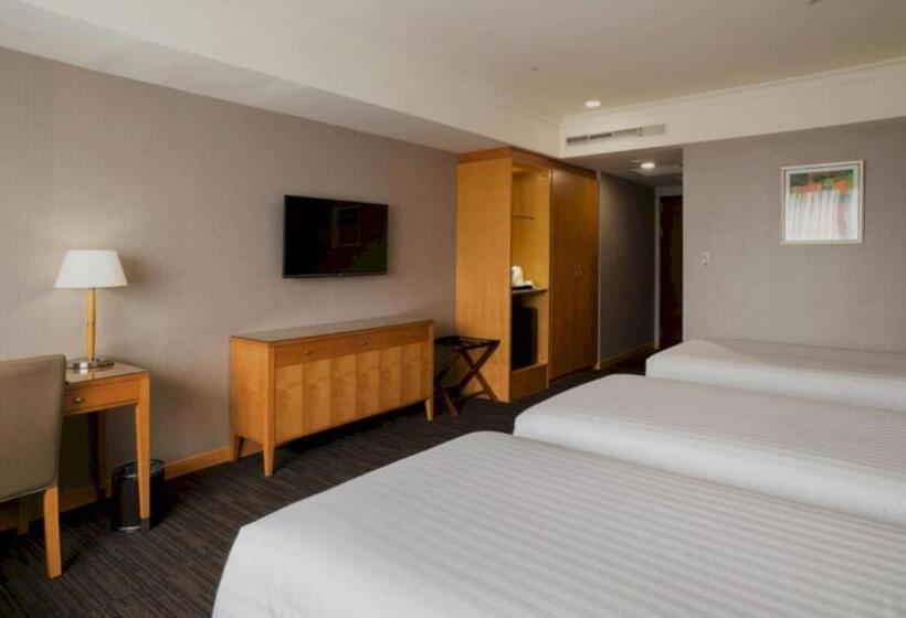 اتاق سوپریور سه تخته, Capital O 1194 Bee