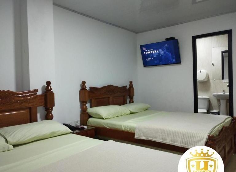 اتاق خانوادگی, Rocios