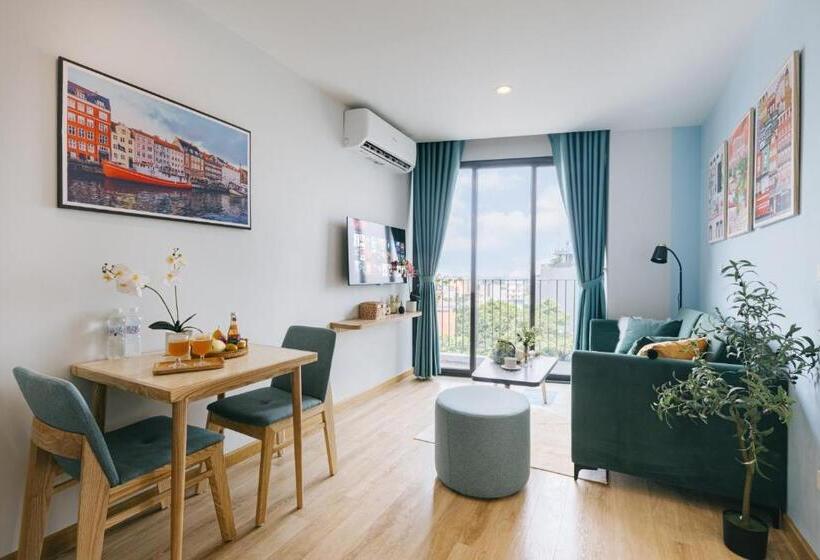 سوییت سوپریور, Crescendo Urban Stay   Stay 24h