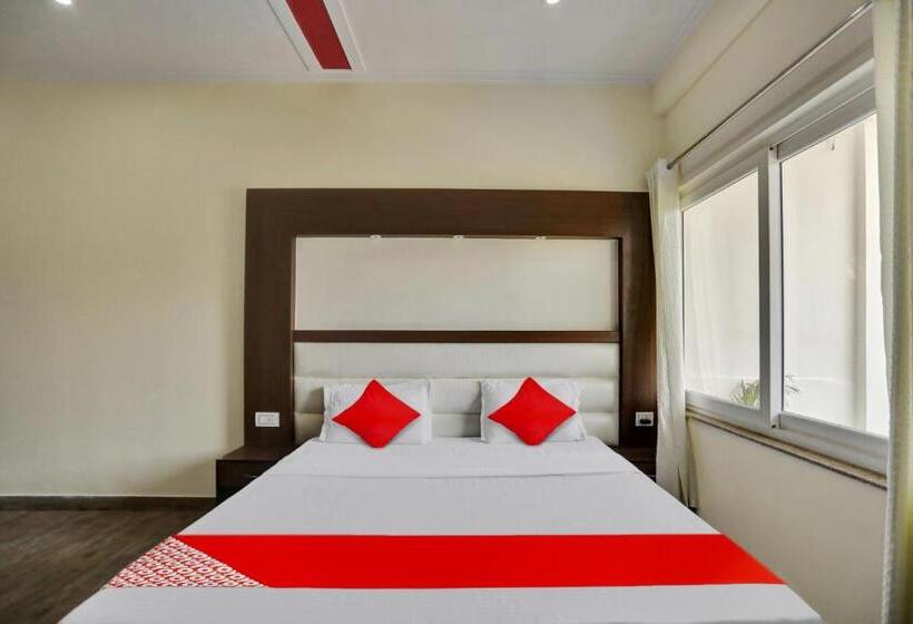 غرفة كلاسيكية ثلاثية, Oyo Lawendra Home Stay