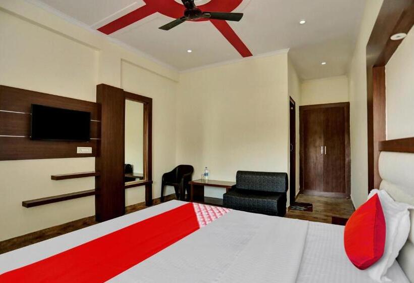 غرفة كلاسيكية ثلاثية, Oyo Lawendra Home Stay