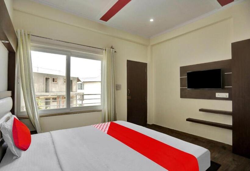 غرفة كلاسيكية ثلاثية, Oyo Lawendra Home Stay