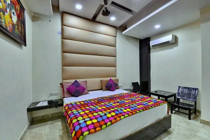 Quarto standard, Samrat Inn