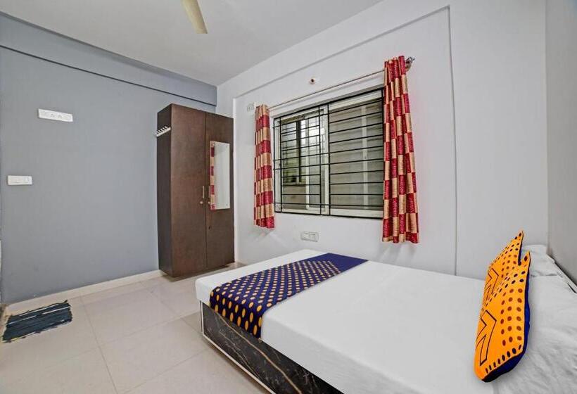 חדר קלאסי לשלושה, Spot On 81164 San International