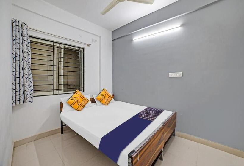 חדר קלאסי לשלושה, Spot On 81164 San International