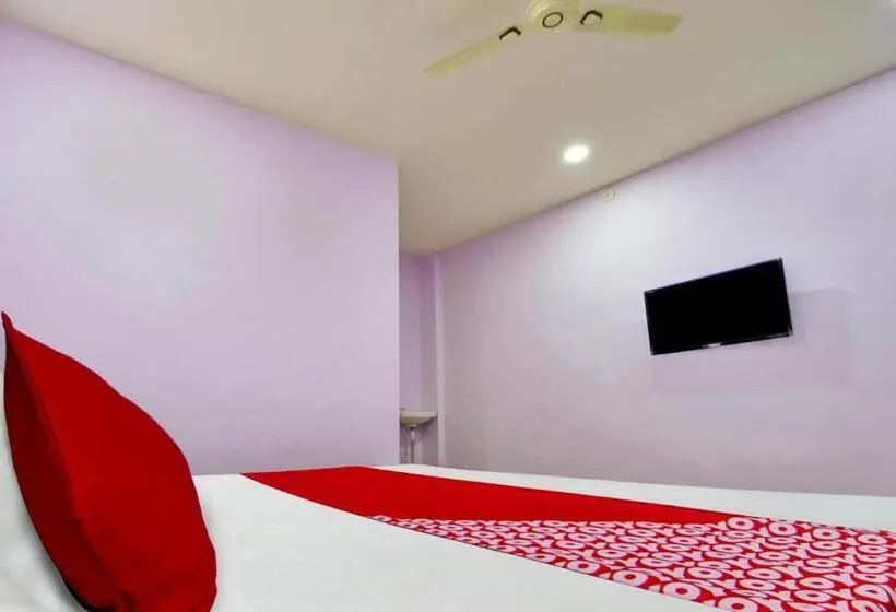 トリプルクラシックルーム, Oyo Flagship Hotel Damodharan Lodging