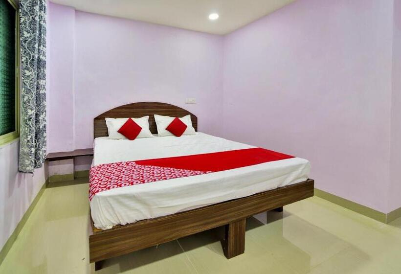 Трехместный Номер Классика, Oyo Flagship Hotel Damodharan Lodging