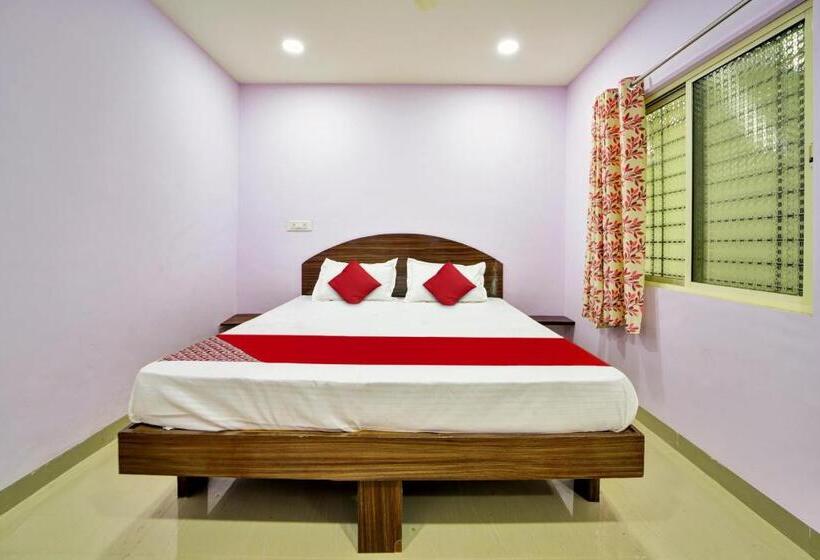 Трехместный Номер Классика, Oyo Flagship Hotel Damodharan Lodging